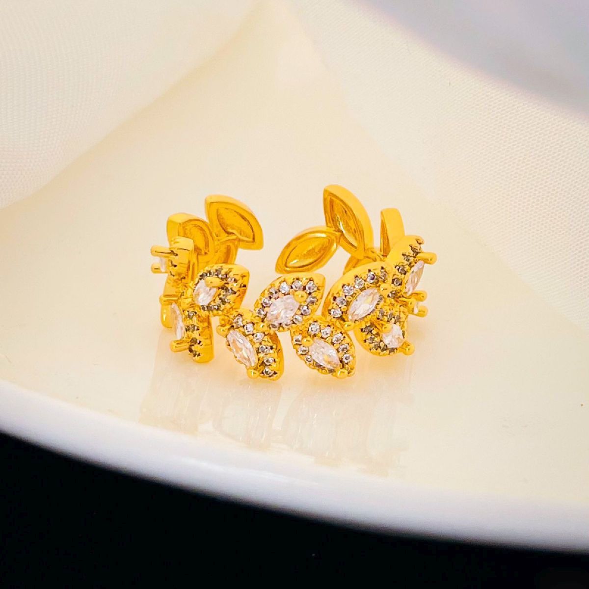 Floral Leaf Cubic Zirconia 18K Gold Anti Tarnish Open Back Ring Women